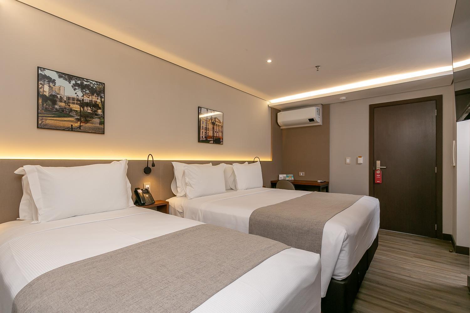 Hotel Roochelle Convention By Nobile Curitiba Dış mekan fotoğraf