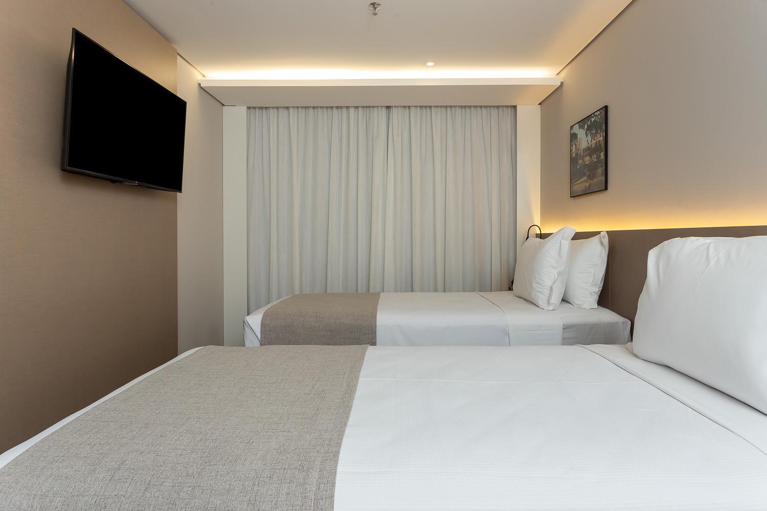 Hotel Roochelle Convention By Nobile Curitiba Dış mekan fotoğraf