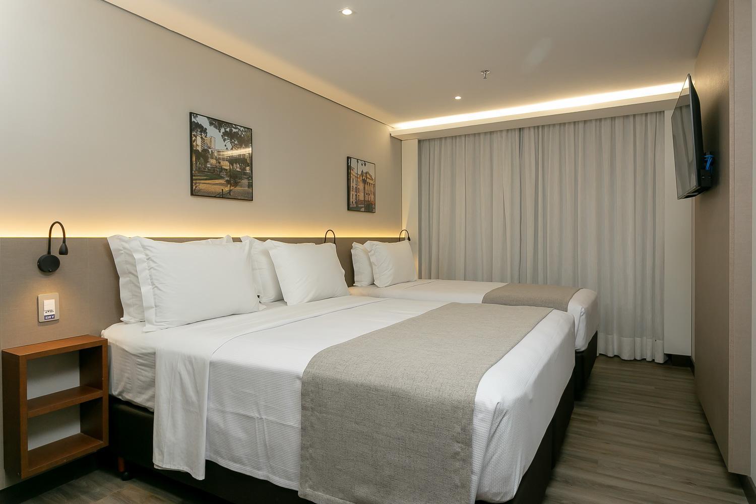Hotel Roochelle Convention By Nobile Curitiba Dış mekan fotoğraf