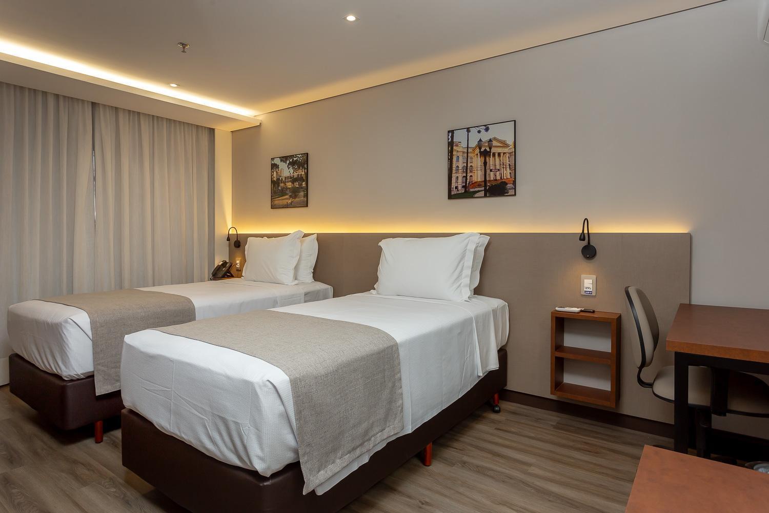 Hotel Roochelle Convention By Nobile Curitiba Dış mekan fotoğraf