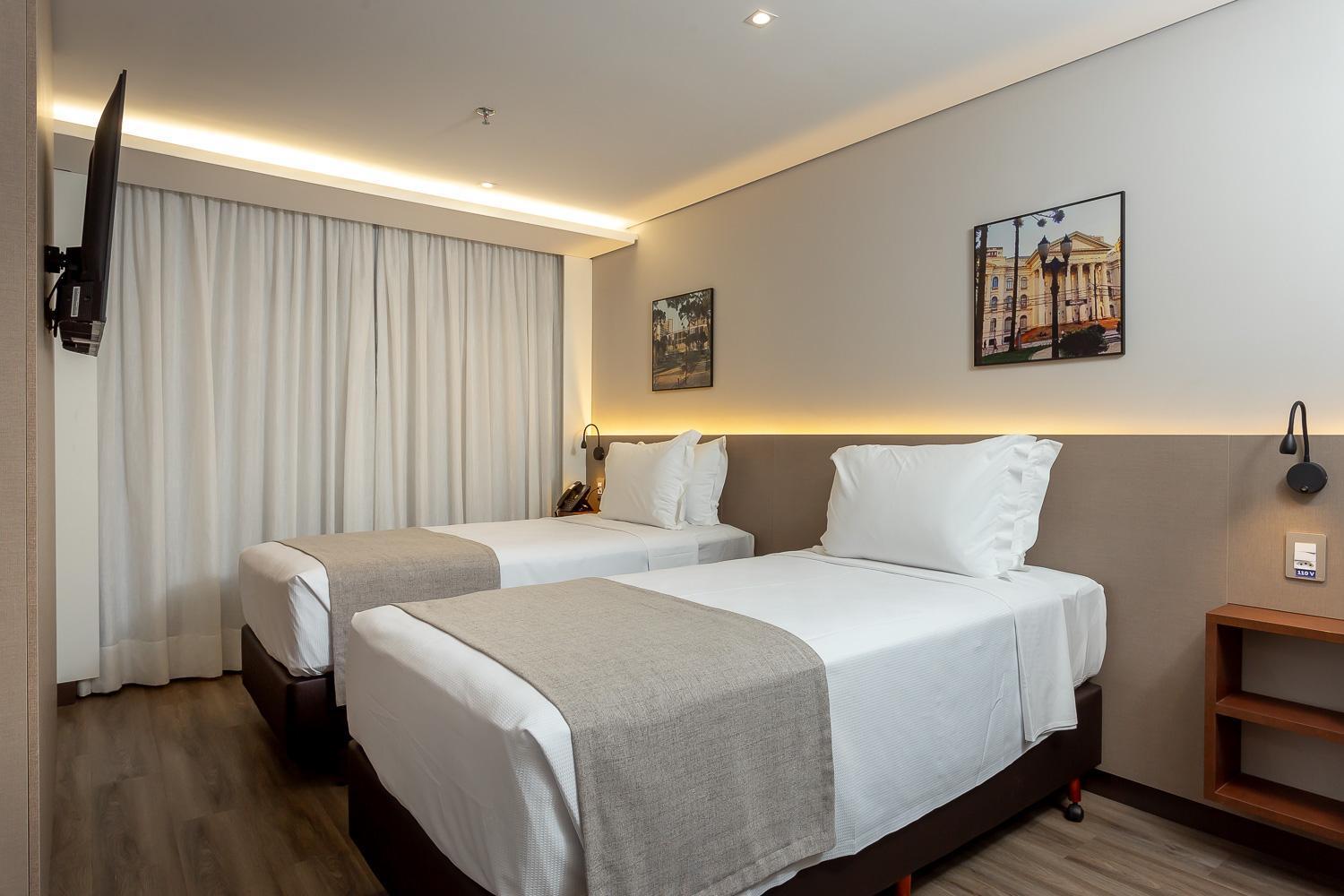 Hotel Roochelle Convention By Nobile Curitiba Dış mekan fotoğraf